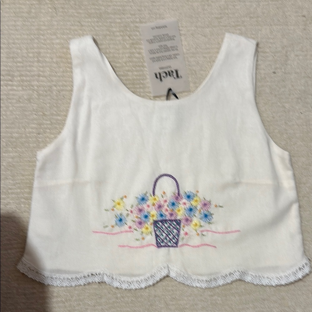 Tach Floral Embroidered White Crop Top